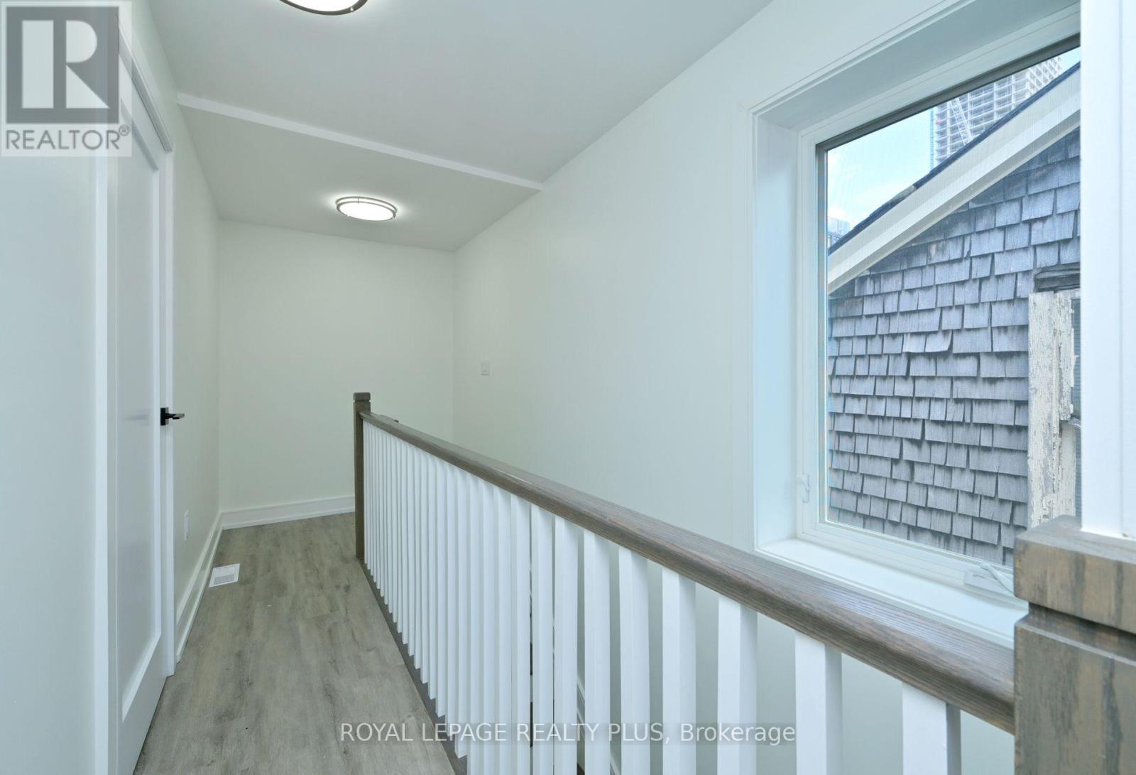 Photo 6 of 23 Pauline Avenue, Toronto ON