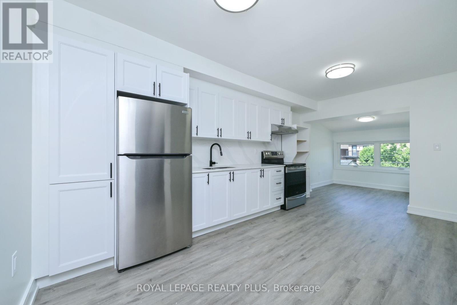 Photo 39 of 23 Pauline Avenue, Toronto ON