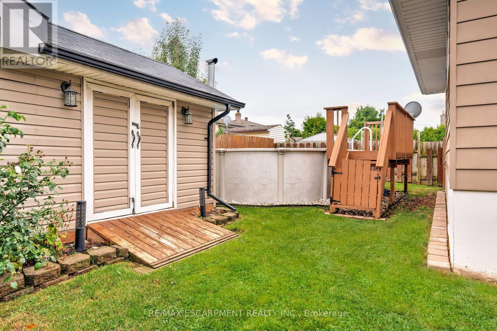 Photo 25 of 26 Madoc Street, Hamilton ON