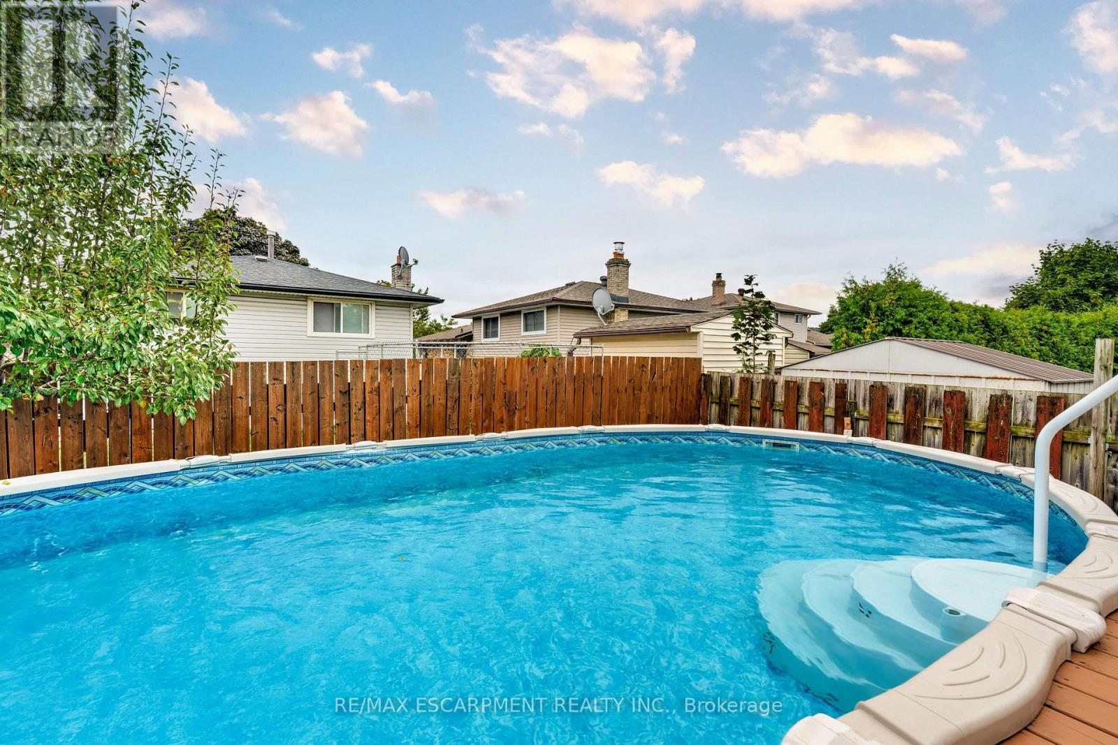 Photo 27 of 26 Madoc Street, Hamilton ON
