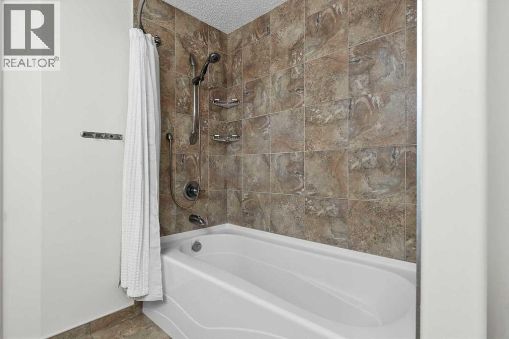 Single Family House for Sale in   Erlton Street SW Erlton Calgary 
