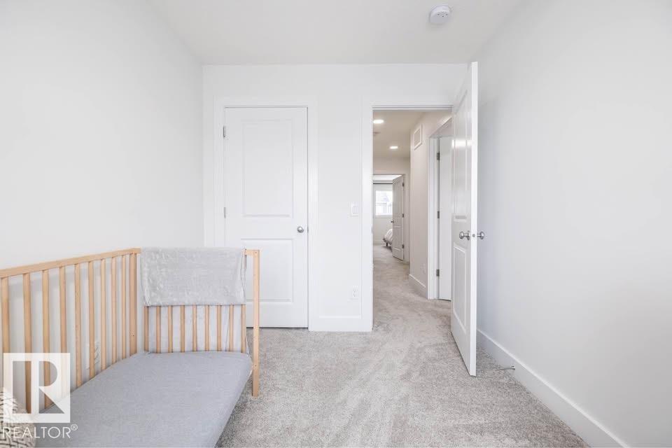 Photo 2 of 16638 31 Av Sw, Edmonton AB