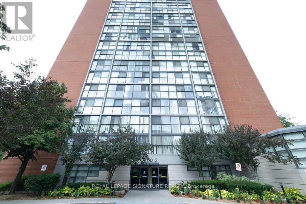 Photo 19 of 1806 4205 Shipp Drive, Mississauga ON