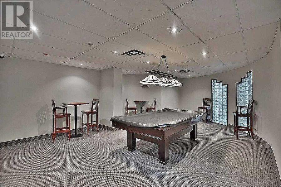Photo 9 of 1806 4205 Shipp Drive, Mississauga ON