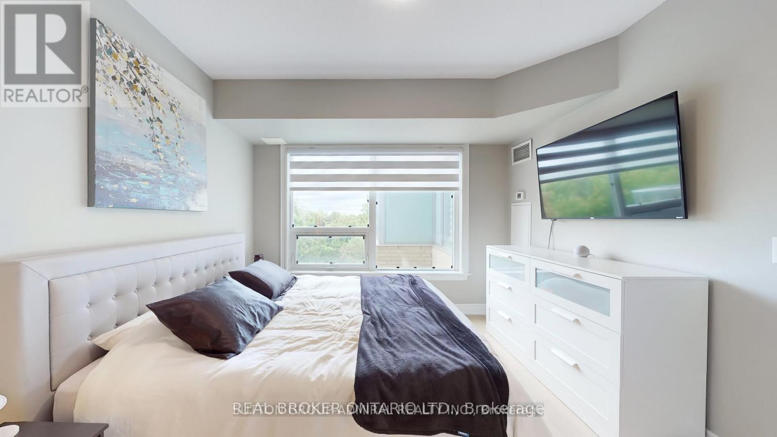 Photo 13 of 415 701 Sheppard Avenue W, Toronto ON