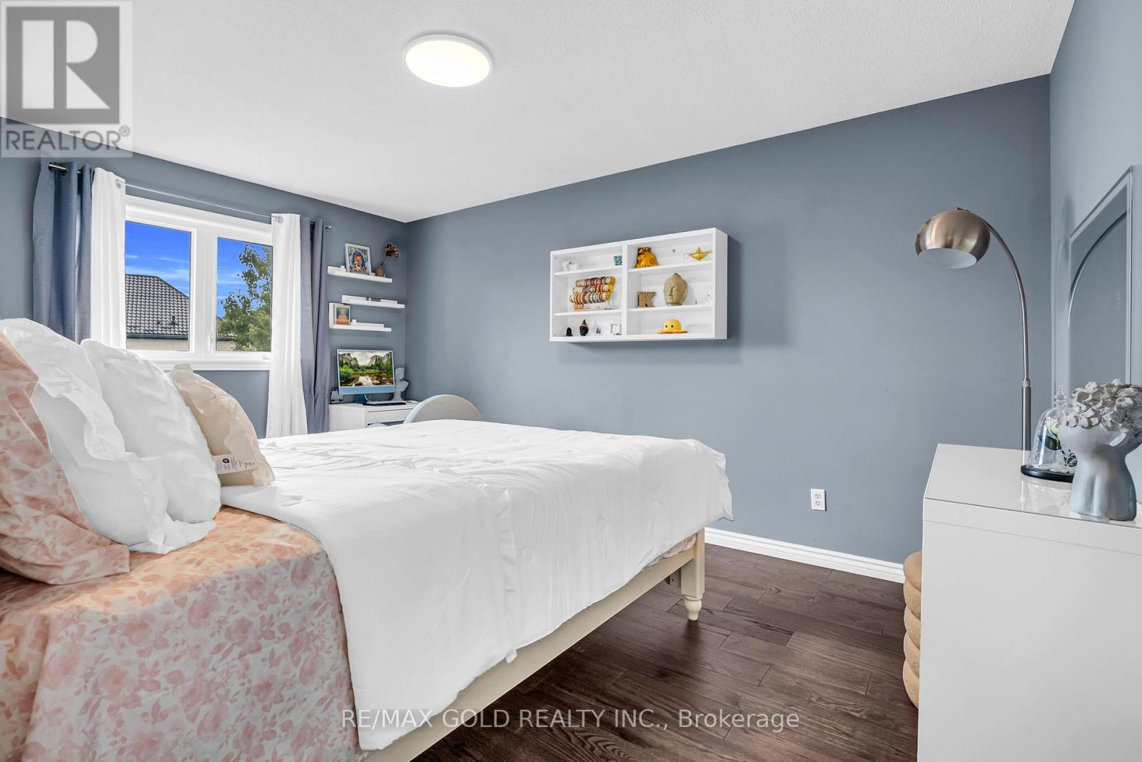 Photo 26 of 552 Farwell Crescent, Mississauga ON