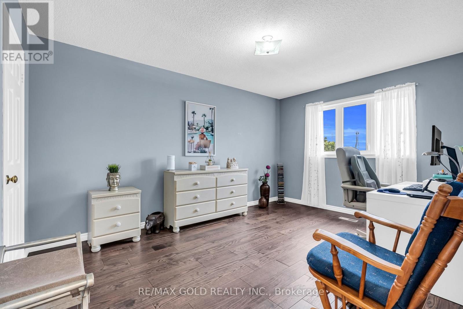 Photo 25 of 552 Farwell Crescent, Mississauga ON