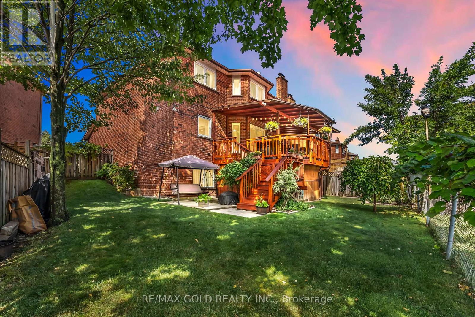 Photo 47 of 552 Farwell Crescent, Mississauga ON