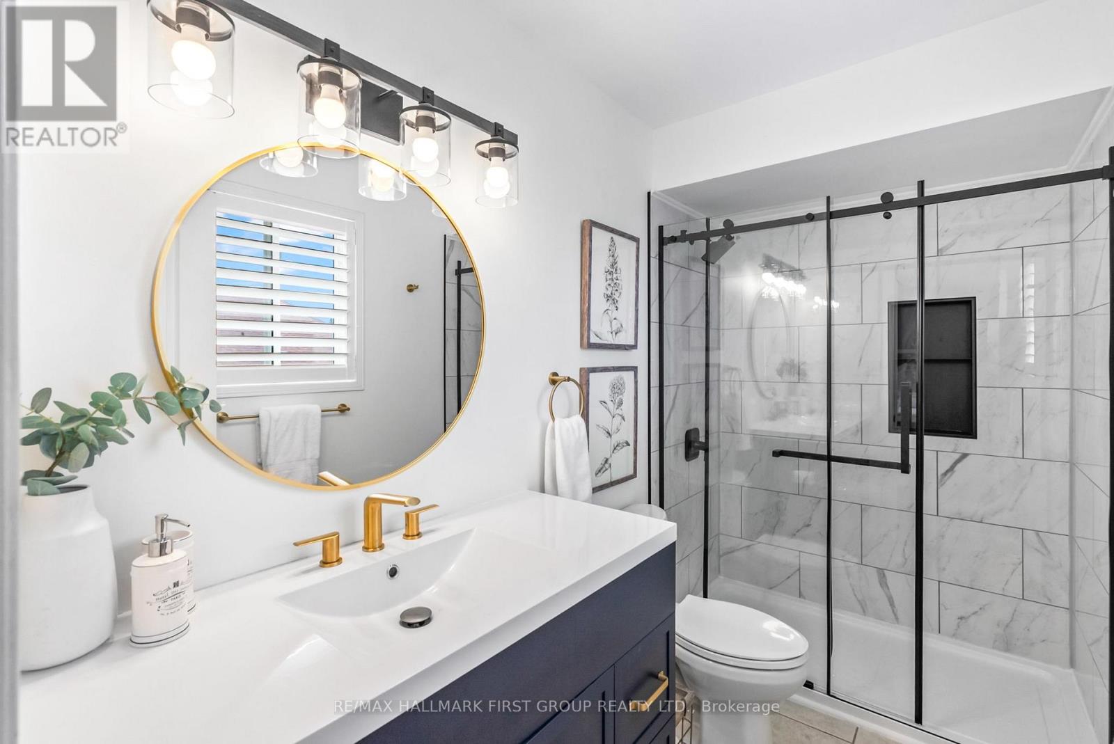 Photo 15 of 58 Moynahan Crescent, Ajax ON