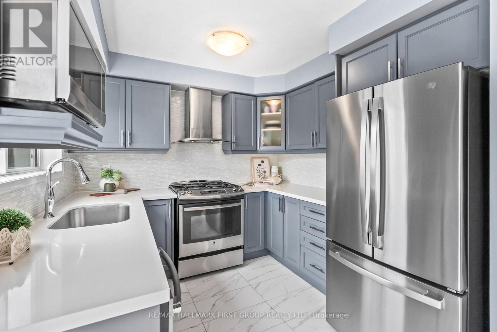 Photo 12 of 58 Moynahan Crescent, Ajax ON