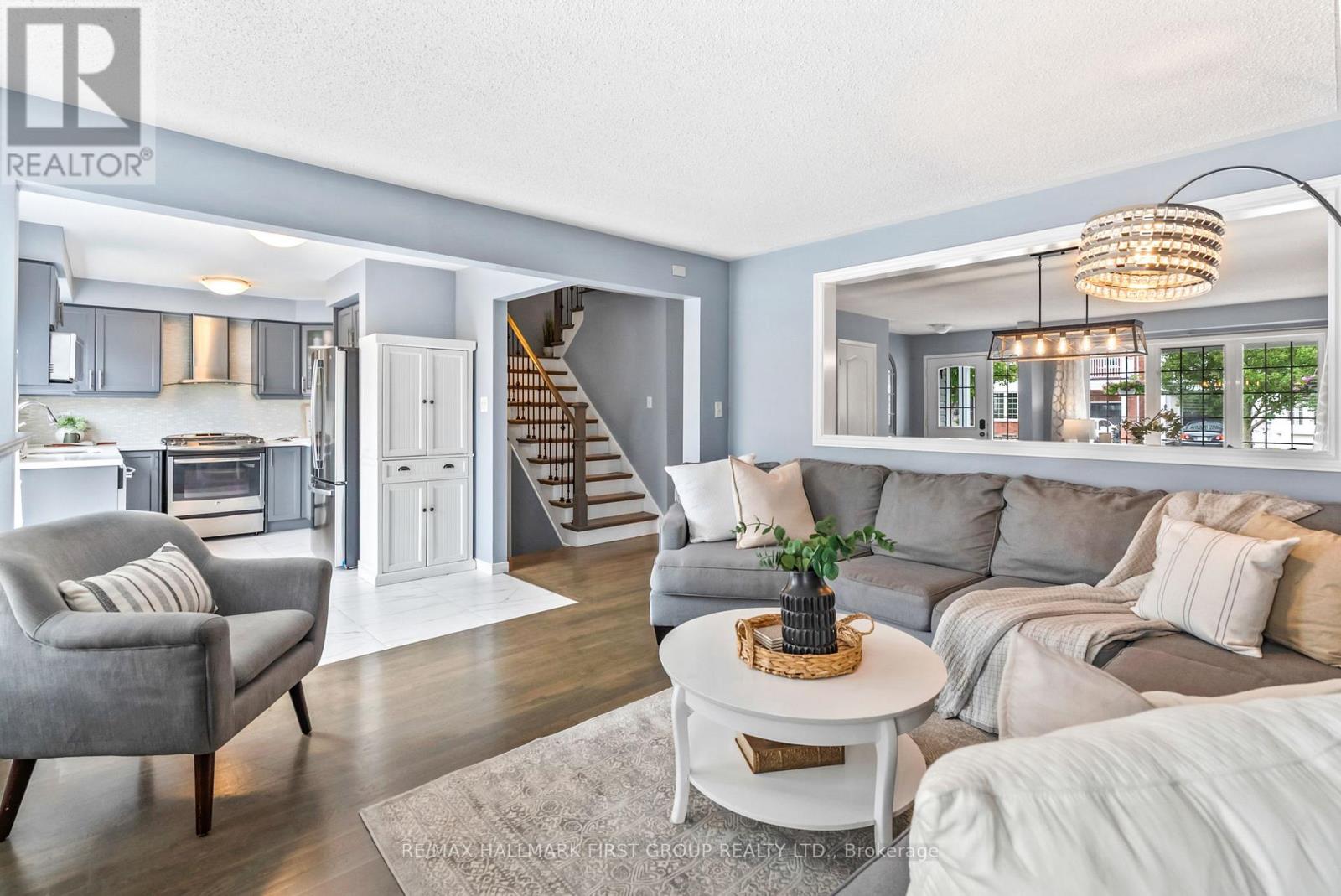 Photo 11 of 58 Moynahan Crescent, Ajax ON
