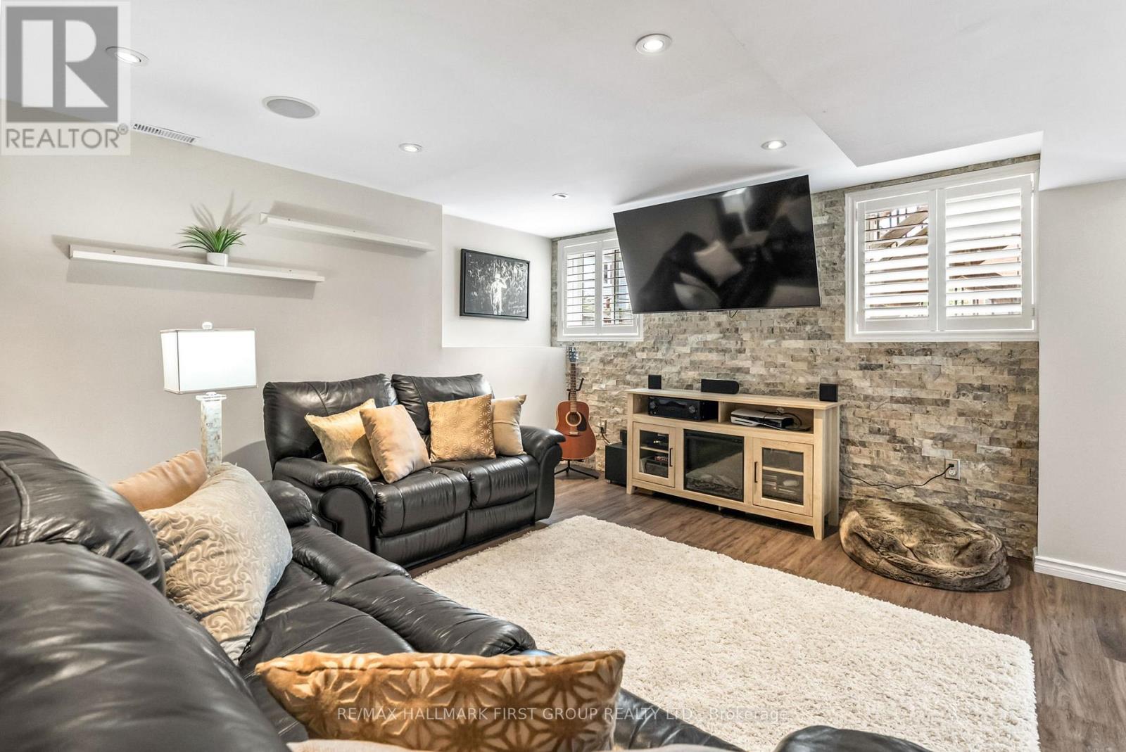 Photo 29 of 58 Moynahan Crescent, Ajax ON