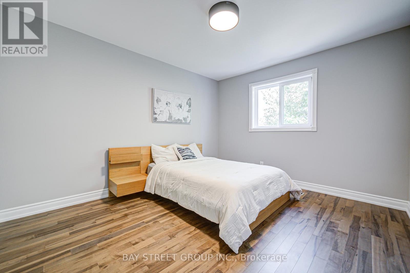 Photo 14 of 7 San Marko Place, Vaughan ON