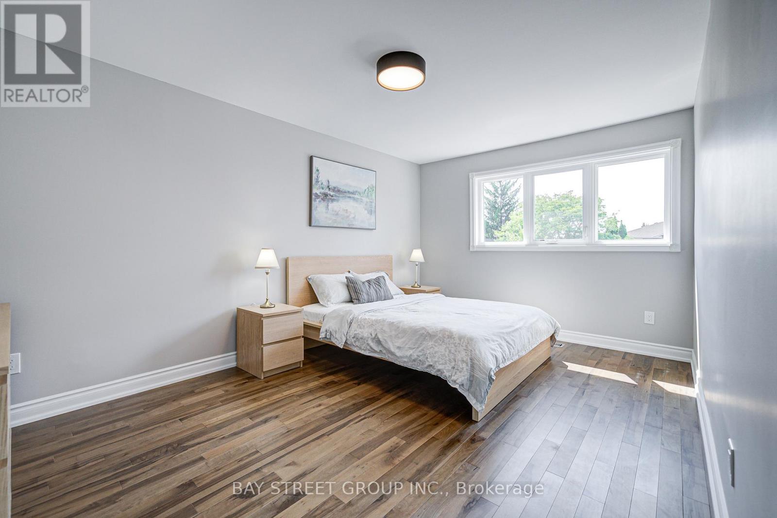 Photo 41 of 7 San Marko Place, Vaughan ON
