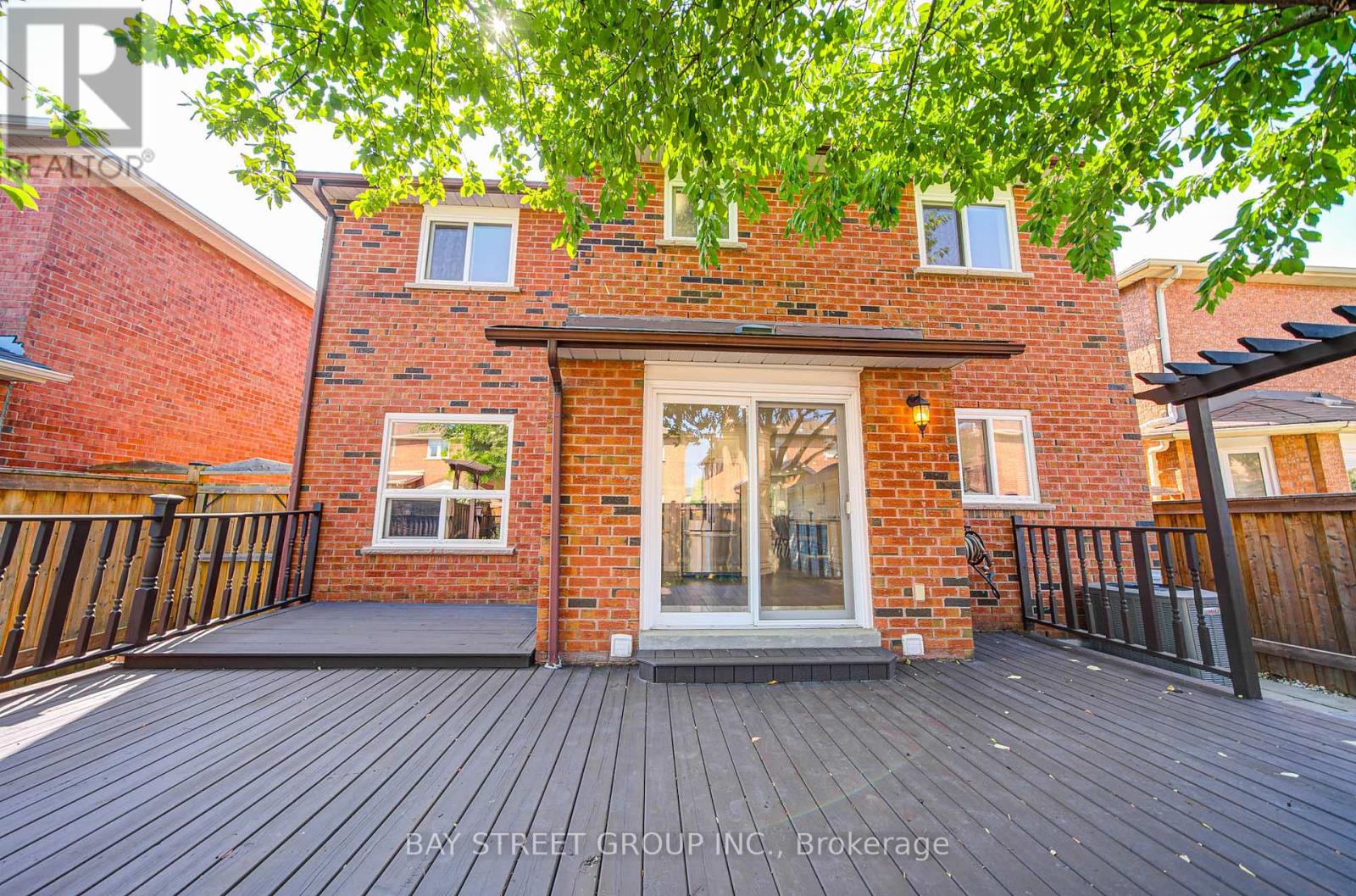 Photo 18 of 7 San Marko Place, Vaughan ON