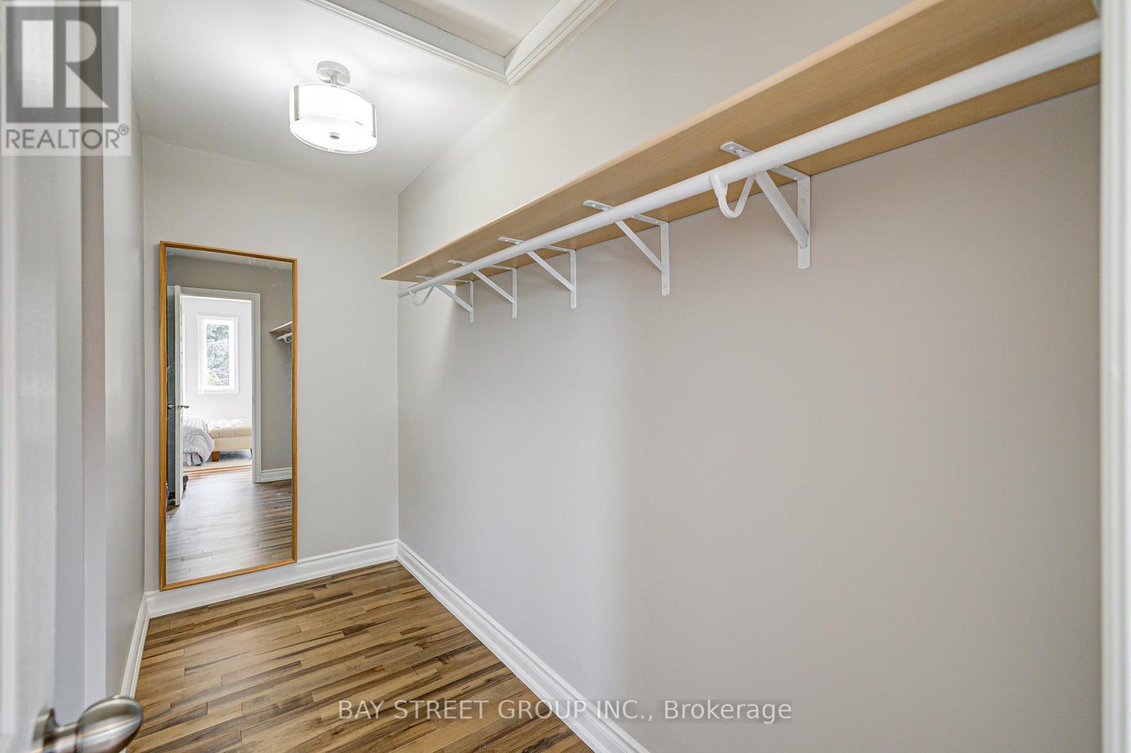 Photo 25 of 7 San Marko Place, Vaughan ON