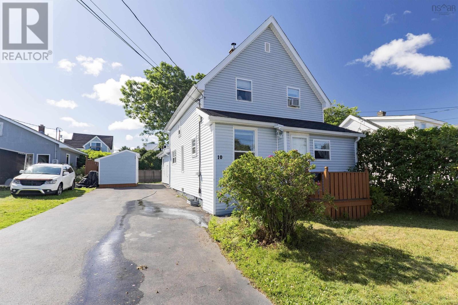 Photo 7 of 10 Minto Street, Amherst NS