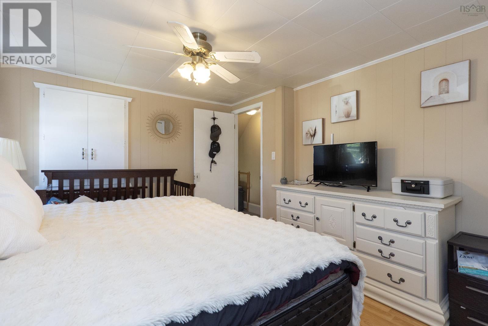 Photo 15 of 10 Minto Street, Amherst NS