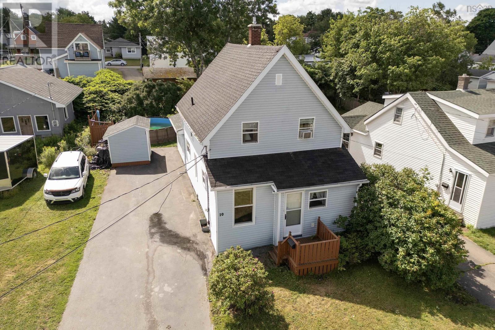 Photo 23 of 10 Minto Street, Amherst NS