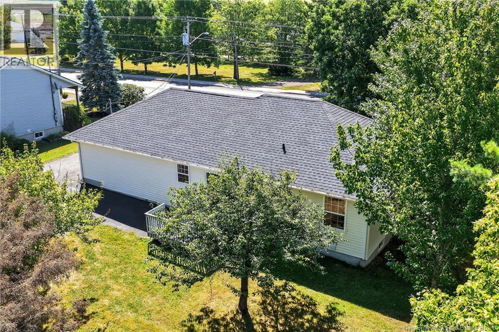 Photo 5 of 1421 Salisbury Road, Moncton NB