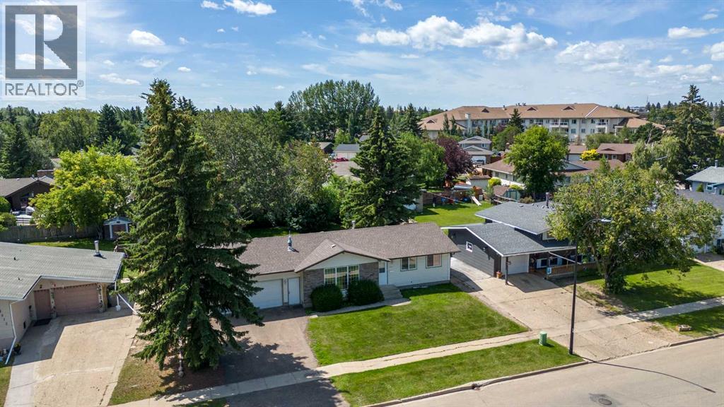 Photo 8 of 3914 52 Avenue, Lloydminster AB