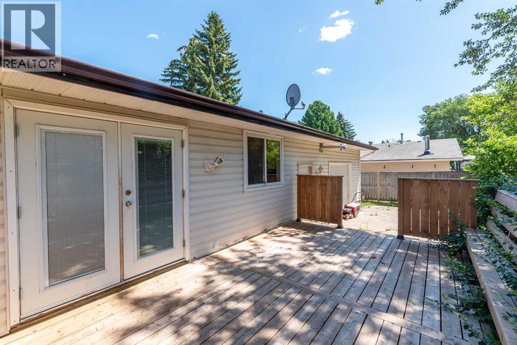Photo 37 of 3914 52 Avenue, Lloydminster AB