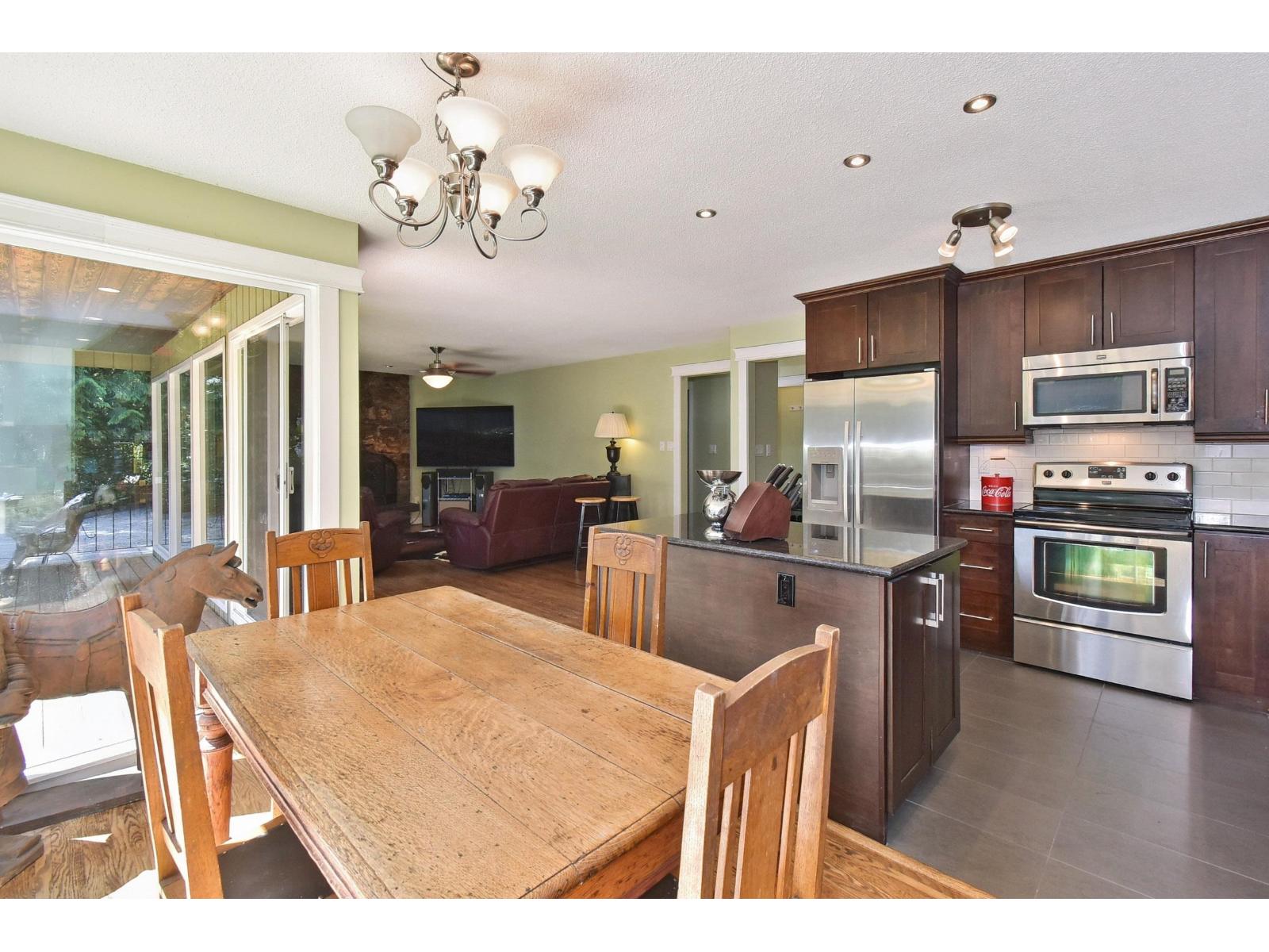 Photo 25 of 3858 205 A Street, Langley BC