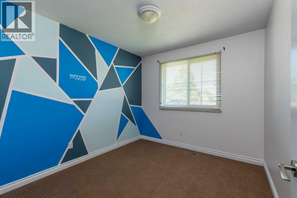 Photo 45 of 3914 52 Avenue, Lloydminster AB
