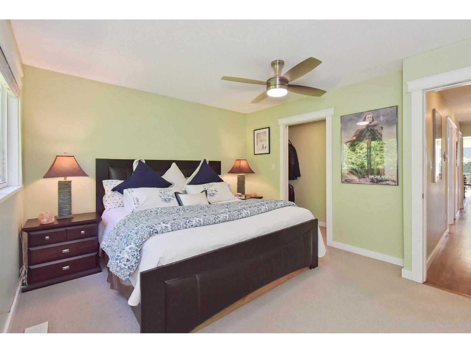 Photo 10 of 3858 205 A Street, Langley BC