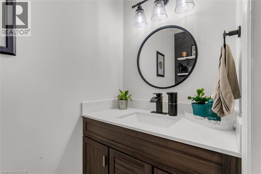Photo 17 of 239 Fruitland Road, Stoney Creek ON