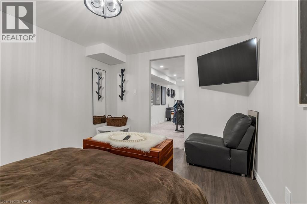 Photo 32 of 239 Fruitland Road, Stoney Creek ON