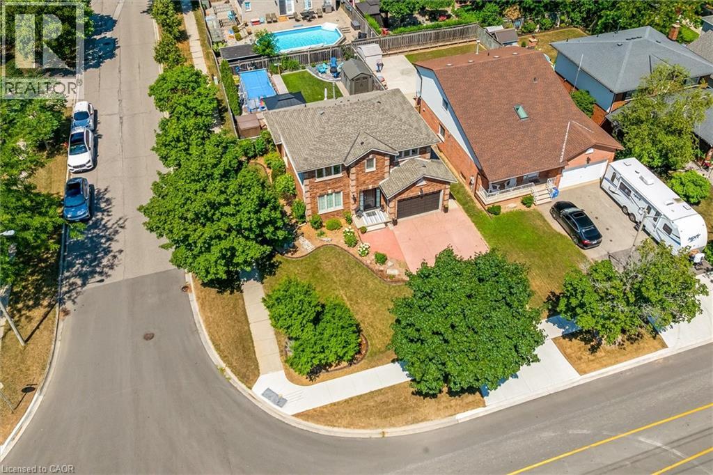 Photo 43 of 239 Fruitland Road, Stoney Creek ON