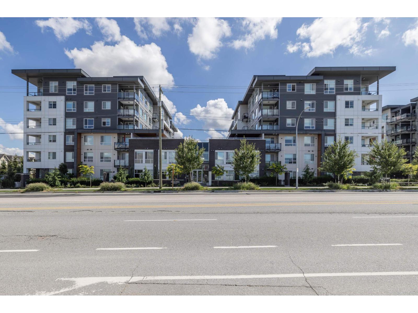 Photo 36 of B 618 20834 80 Avenue, Langley BC