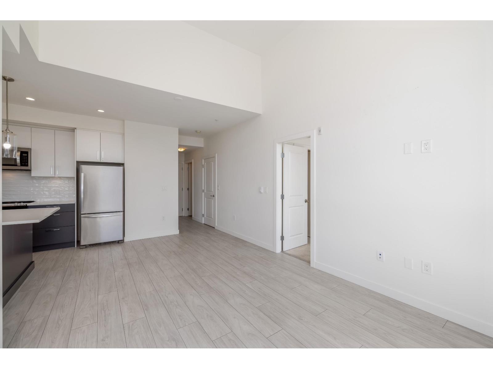 Photo 34 of B 618 20834 80 Avenue, Langley BC