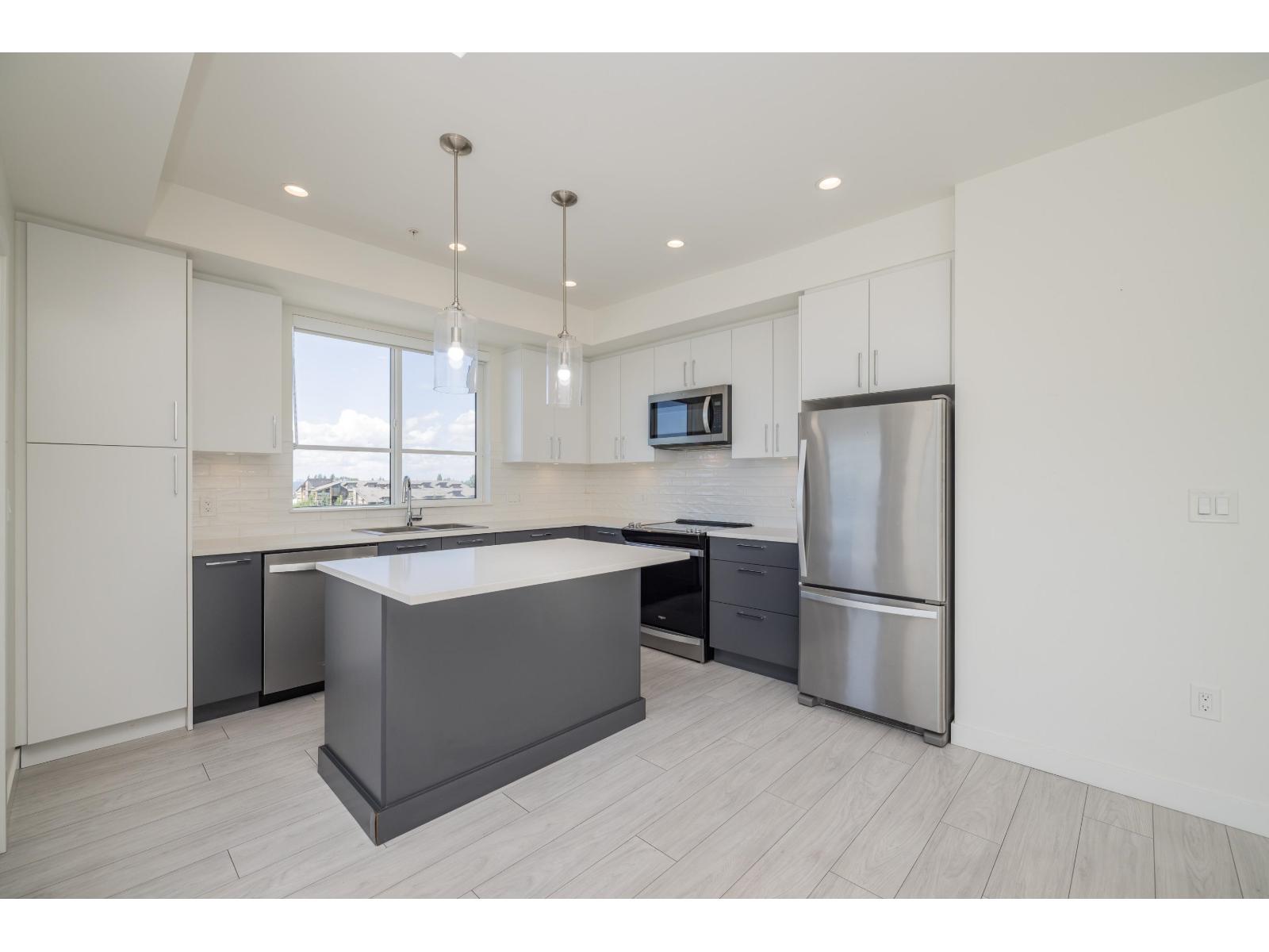 Photo 35 of B 618 20834 80 Avenue, Langley BC