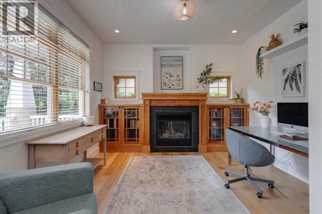 Single Family House for Sale in   Street NW Rosedale Calgary 