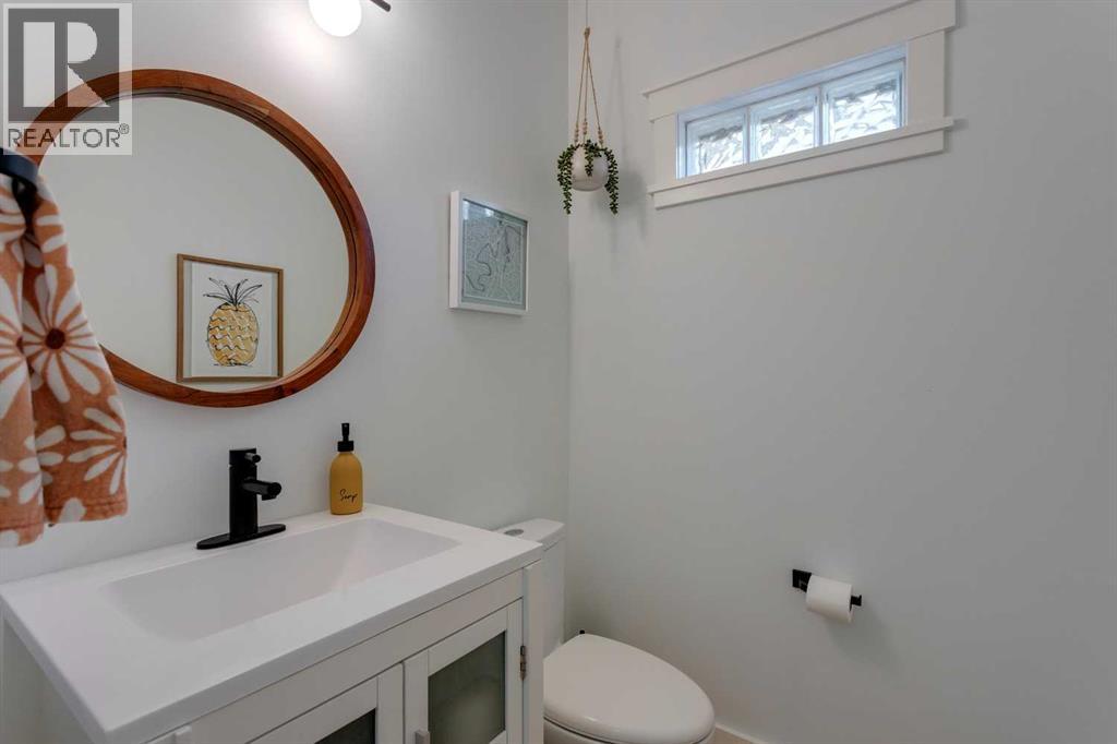 Single Family House for Sale in   Street NW Rosedale Calgary 