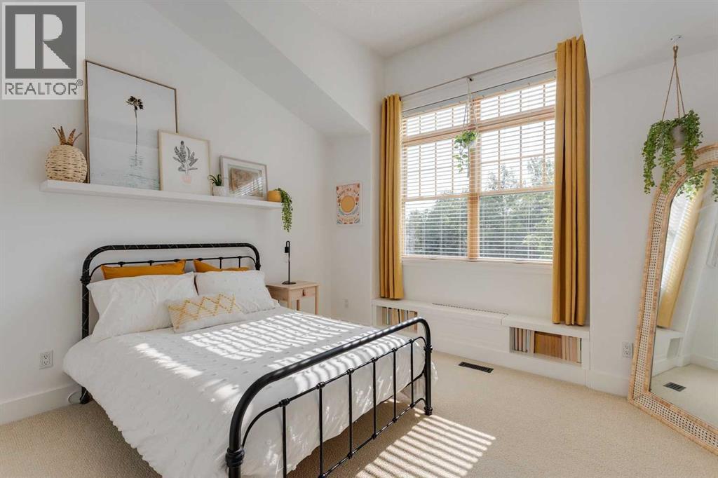 Single Family House for Sale in   Street NW Rosedale Calgary 