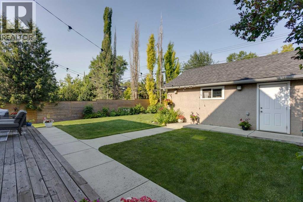 Single Family House for Sale in   Street NW Rosedale Calgary 