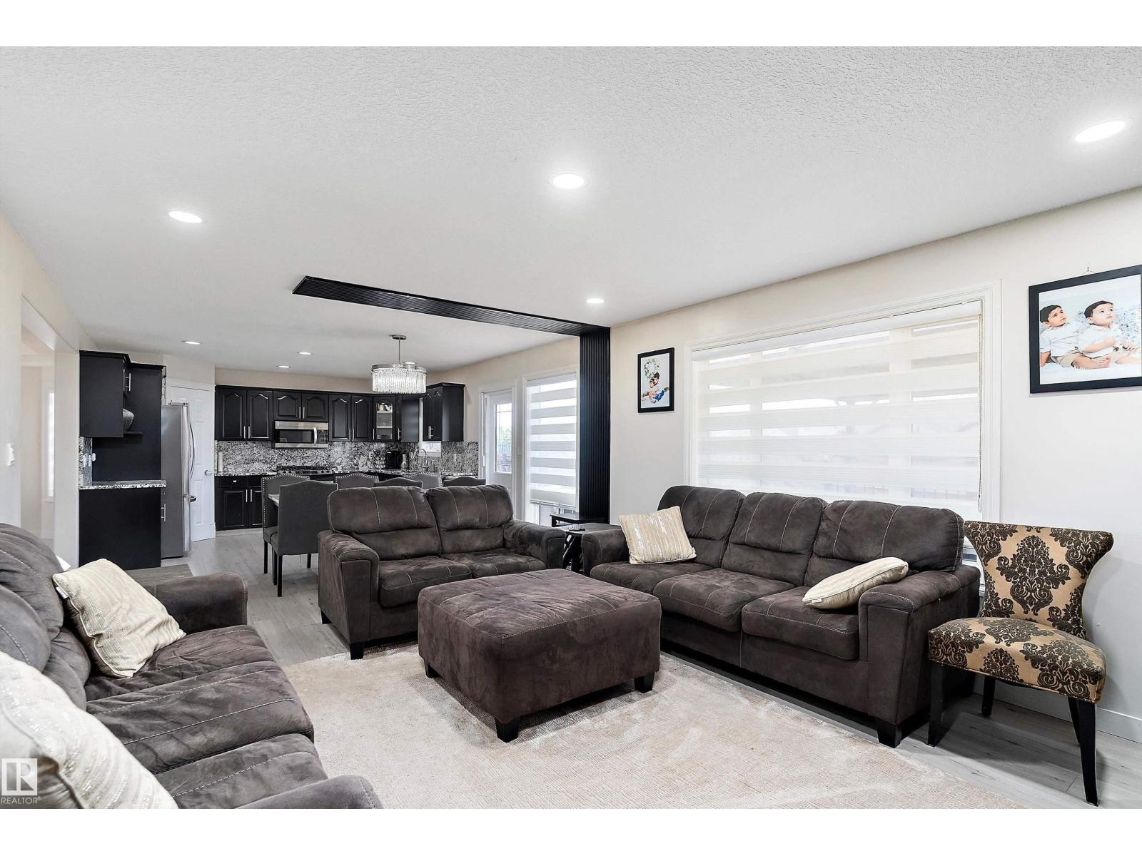 Photo 63 of 7326 166 A Av Nw, Edmonton AB