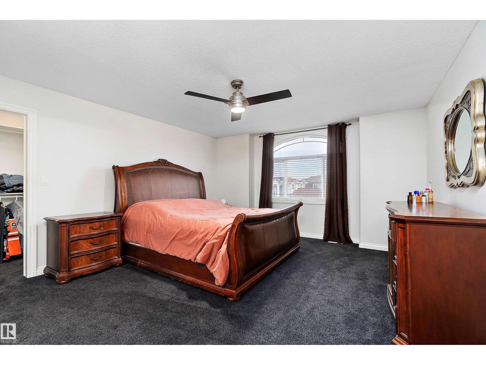 Photo 12 of 7326 166 A Av Nw, Edmonton AB