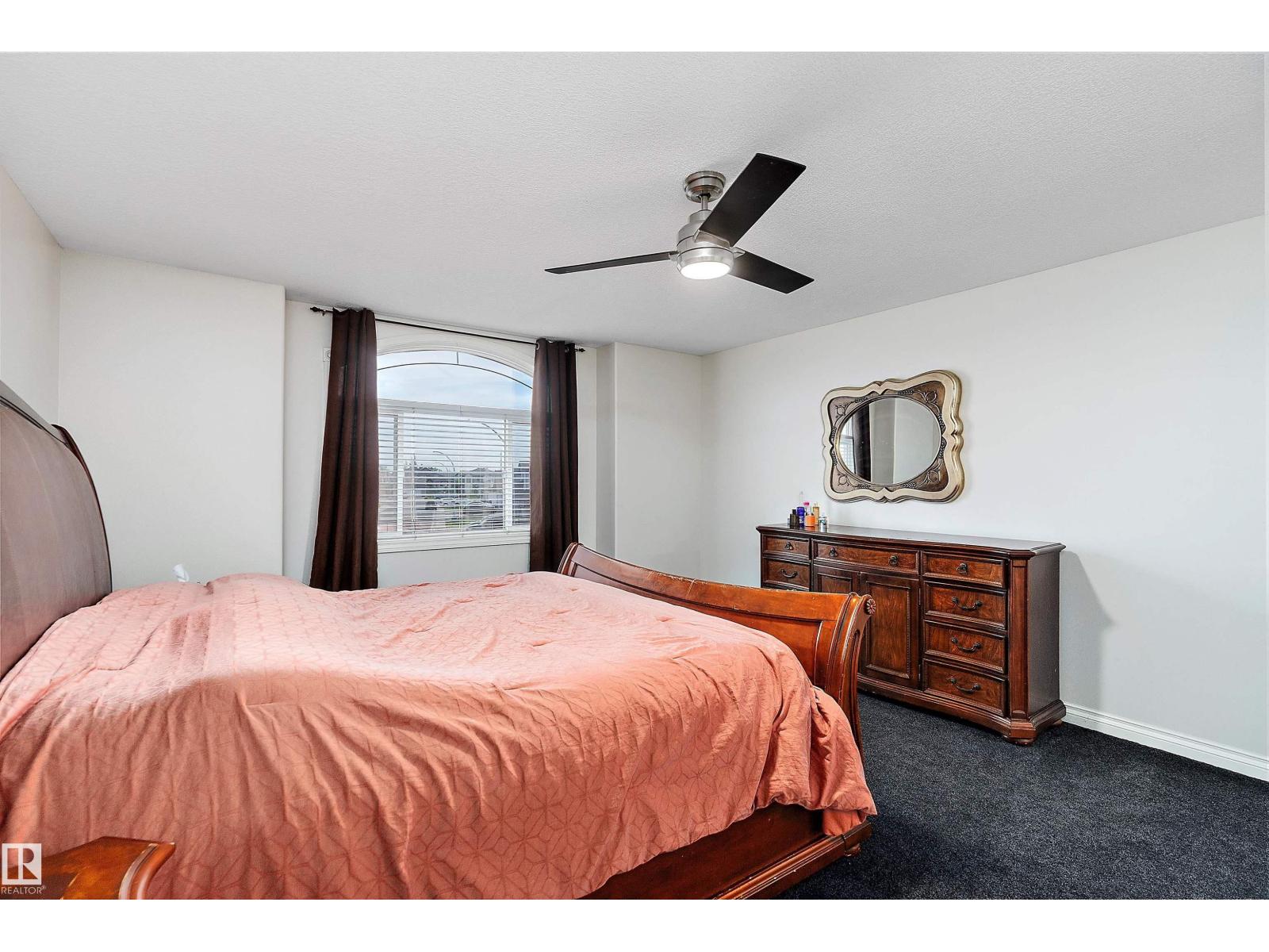 Photo 9 of 7326 166 A Av Nw, Edmonton AB