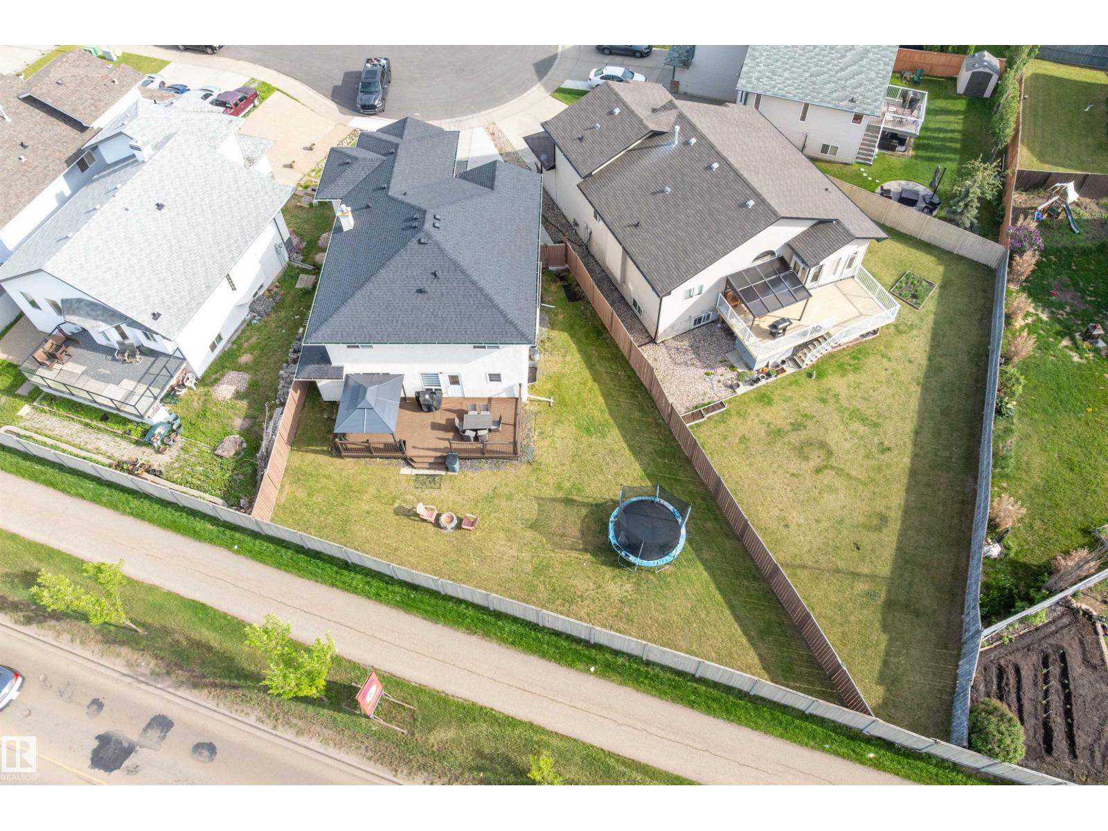 Photo 43 of 7326 166 A Av Nw, Edmonton AB