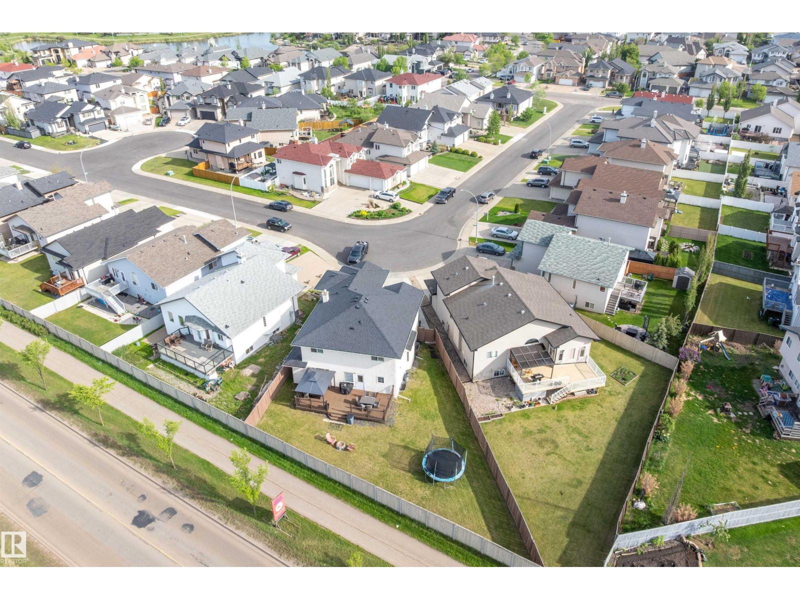 Photo 23 of 7326 166 A Av Nw, Edmonton AB