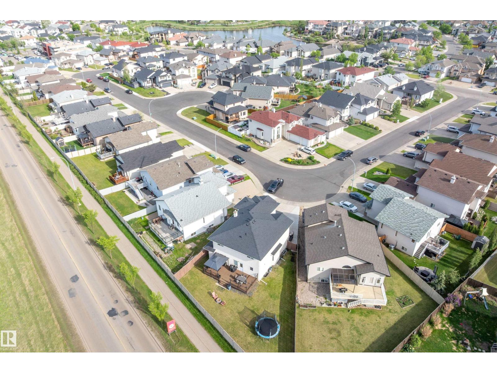 Photo 29 of 7326 166 A Av Nw, Edmonton AB