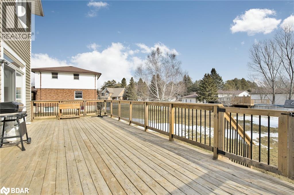 Photo 25 of 202 Clarence Street, Stayner ON