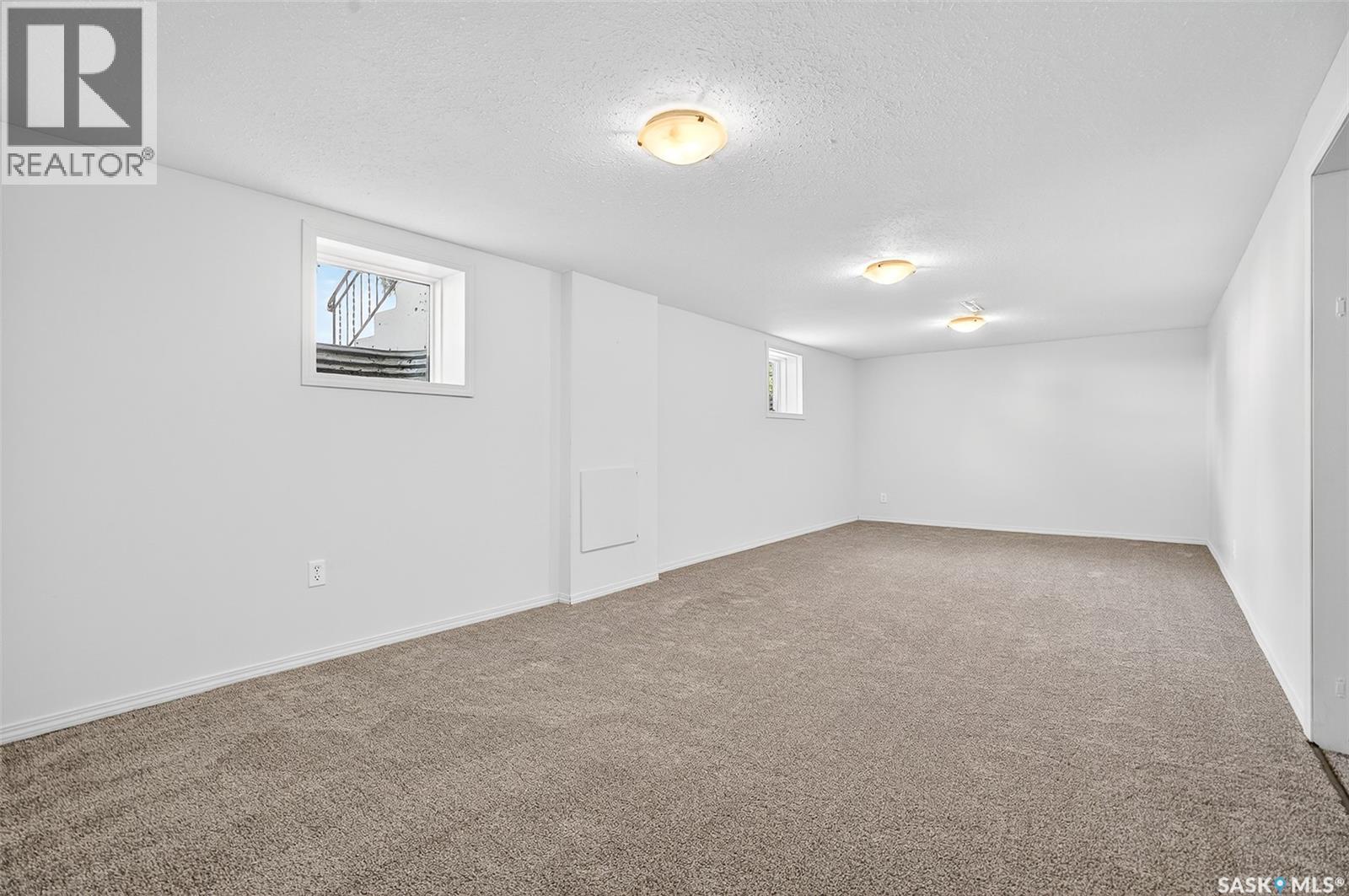 Photo 28 of 1025 Montgomery Street, Moose Jaw SK