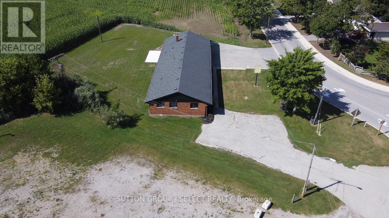 Photo 7 of 101 Broadway Street, Lambton Shores ON