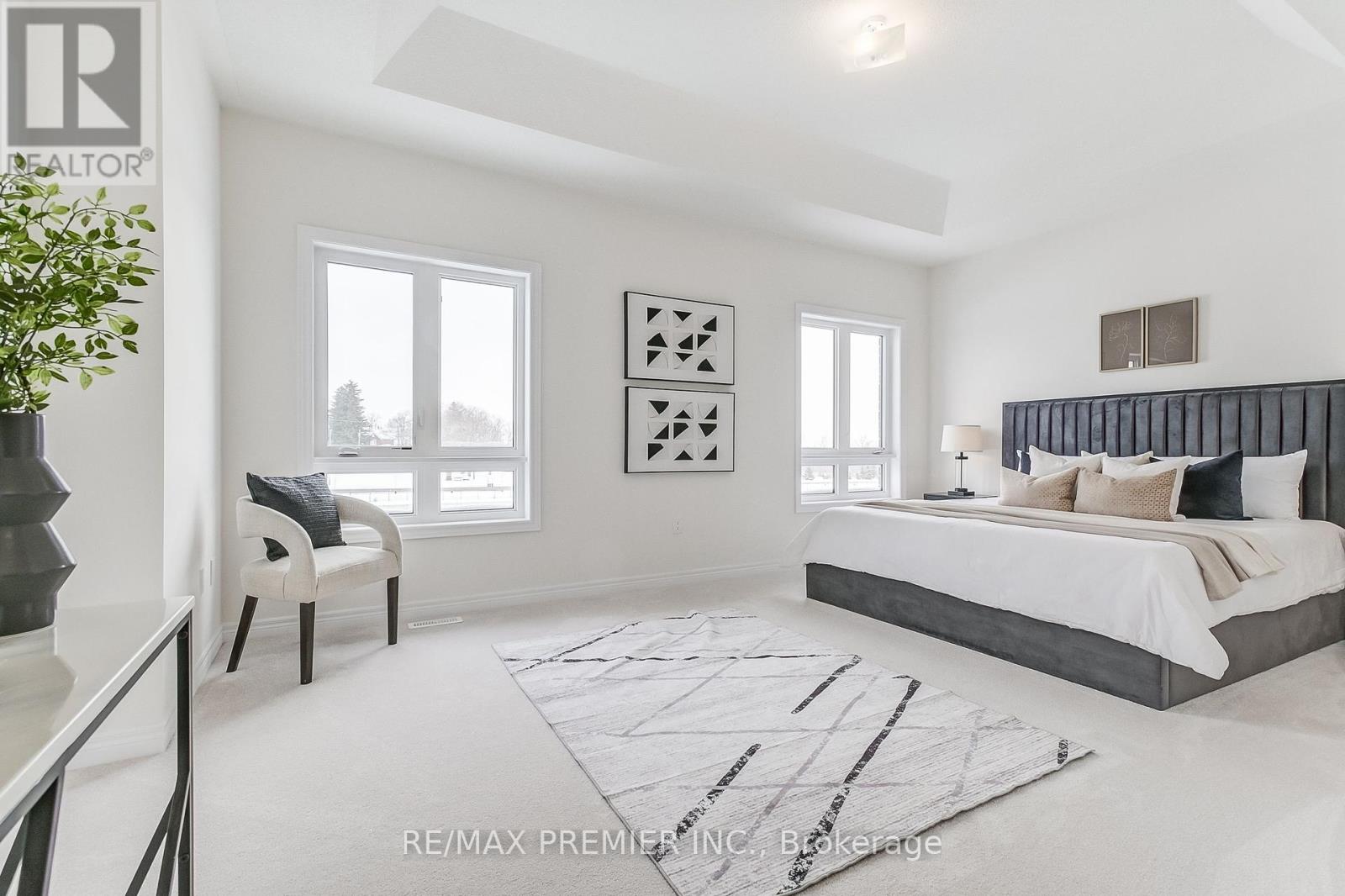 Photo 31 of 374 Boundary Boulevard, Whitchurchstouffville ON