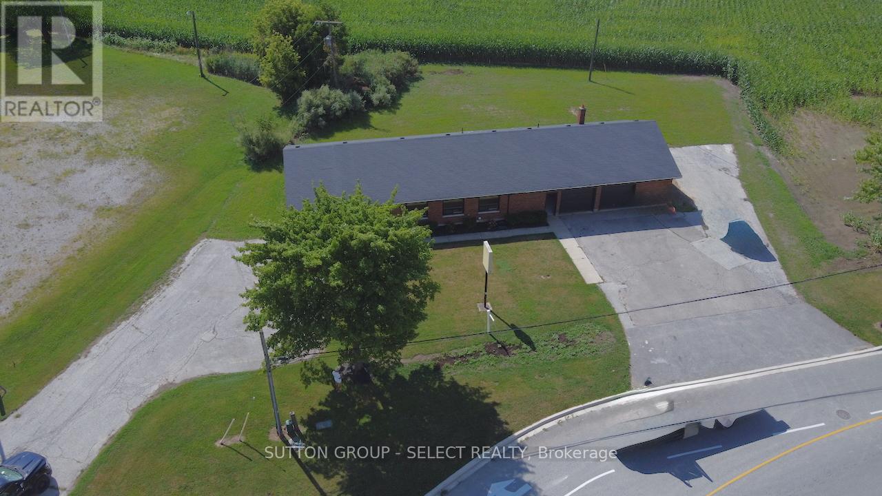 Photo 14 of 101 Broadway Street, Lambton Shores ON